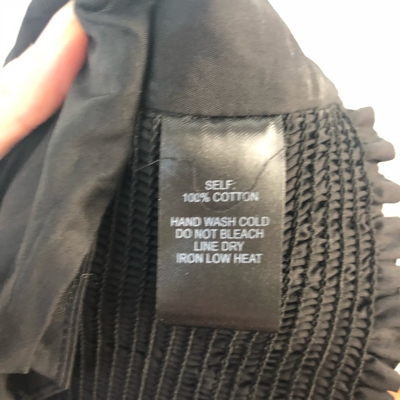 Lulu’s black St. Bart’s tie-front halter crop top - Picture 7 of 8